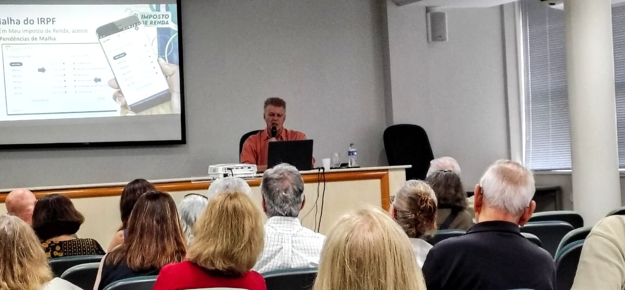 Seminário sobre declaração do IRPF 2026 reúne filiados na sede da DS/Rio