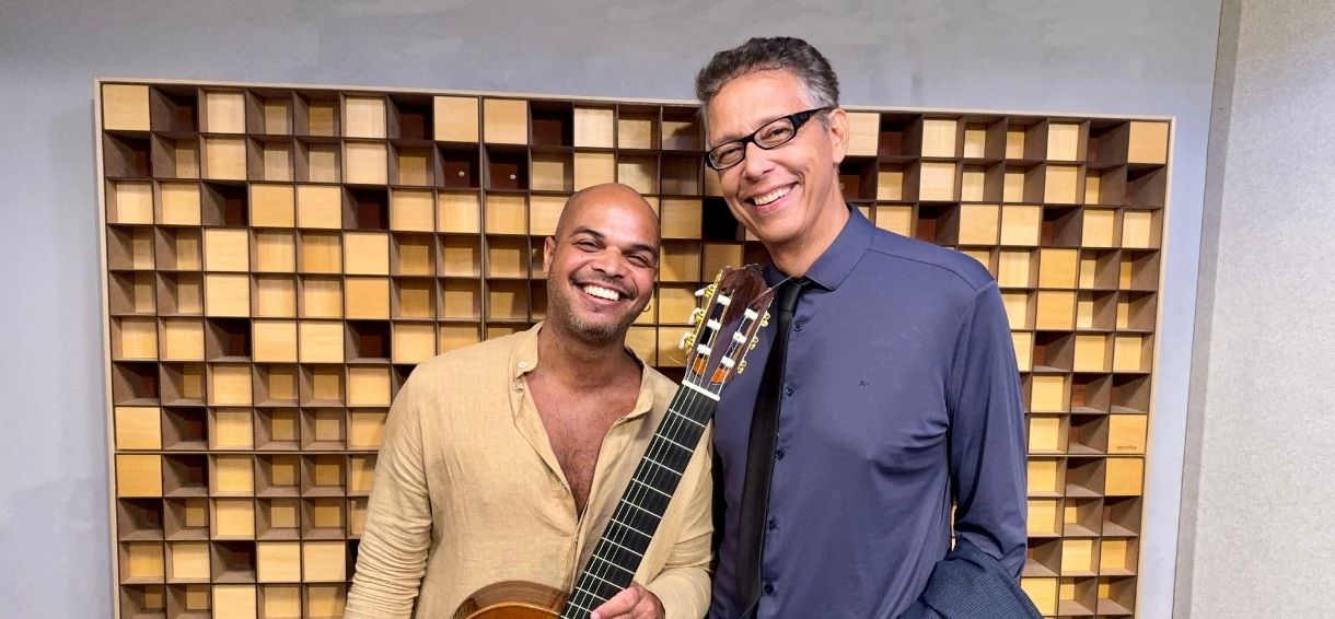 Auditor-fiscal Augusto Martins se apresenta ao lado de Marcel Powell no Palácio da Música