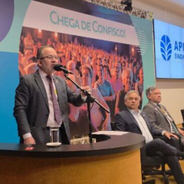 Encontro em Brasília destaca luta contra contribuição previdenciária de aposentados e pensionistas do Serviço Público